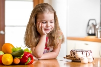 Νηστεία… είναι μία υγιεινή συνήθεια για τα παιδιά;