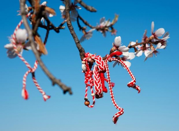 &laquo;&Mu;ά&rho;&tau;&eta;&sigmaf;&raquo; ή &laquo;&Mu;&alpha;&rho;&tau;&iota;ά&raquo;