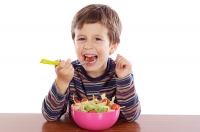 Πώς η διατροφή μπορεί να βοηθήσει στο διάβασμα το παιδί…
